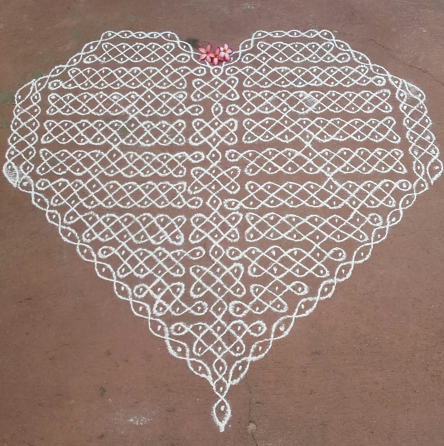 Pure Love in white || 25 dots Big Sikku Heart kolam for Contest
