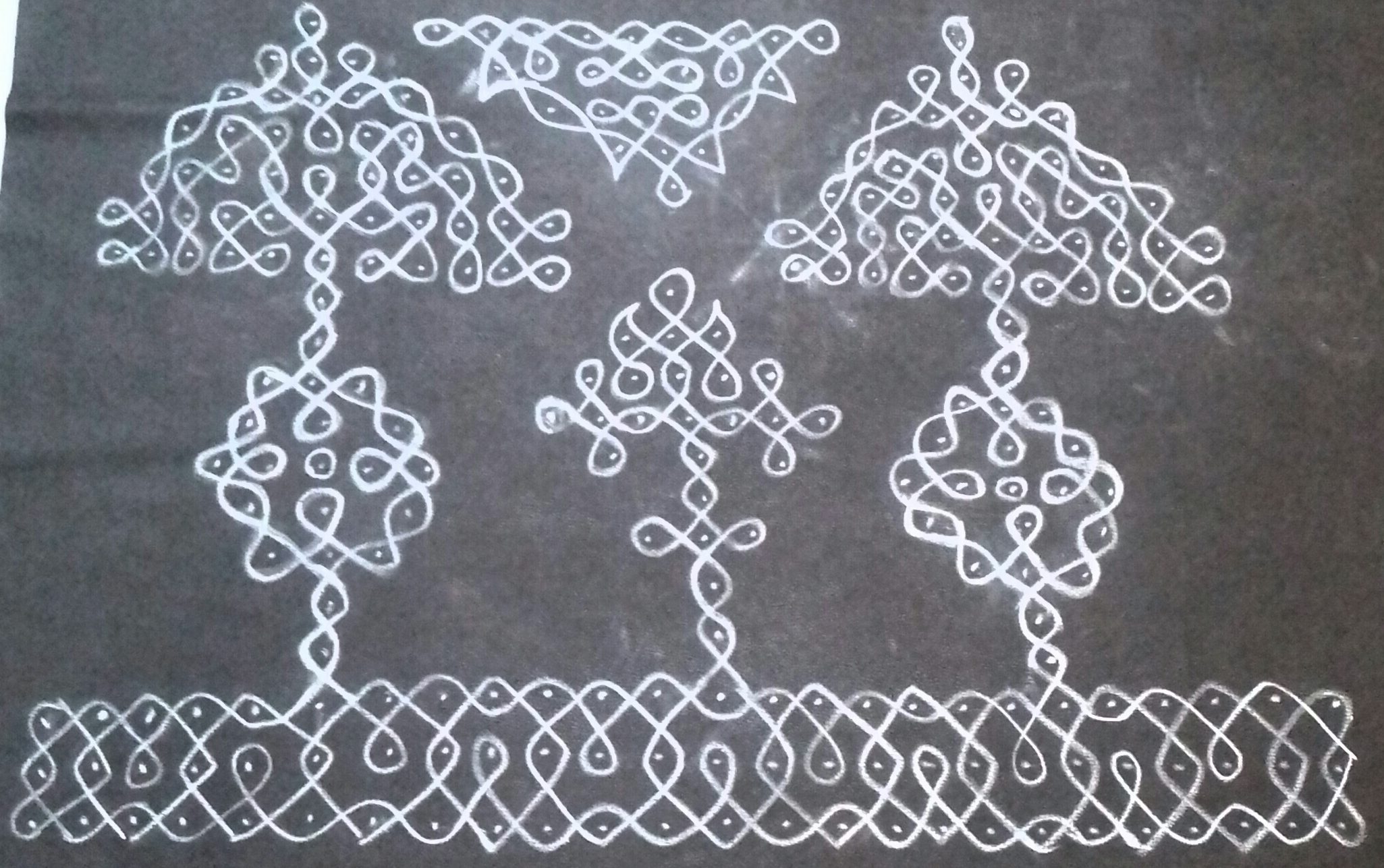 Sikku kolam with 25 dots for contest