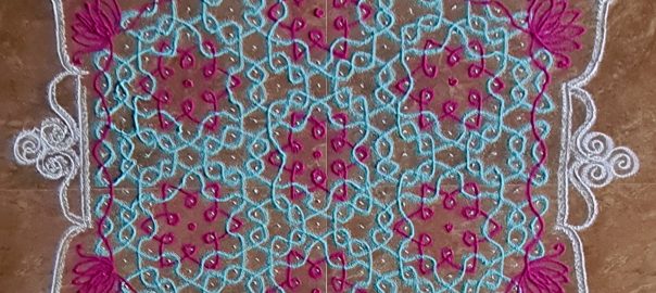 21 Dots Flower Pattern Sikku Kolam